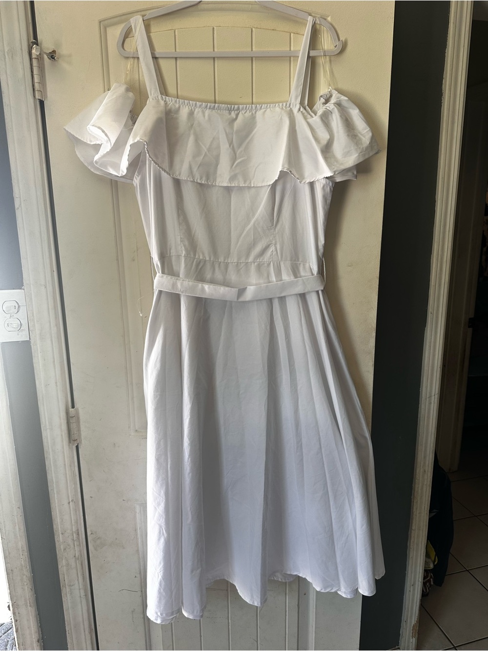 Ashley Stewart Off-Shoulder White Button-Front Midi Dress with Belt- 18/20 NWOT - Picture 5 of 5